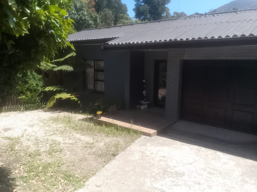 To Let 3 Bedroom Property for Rent in Heather Park Western Cape